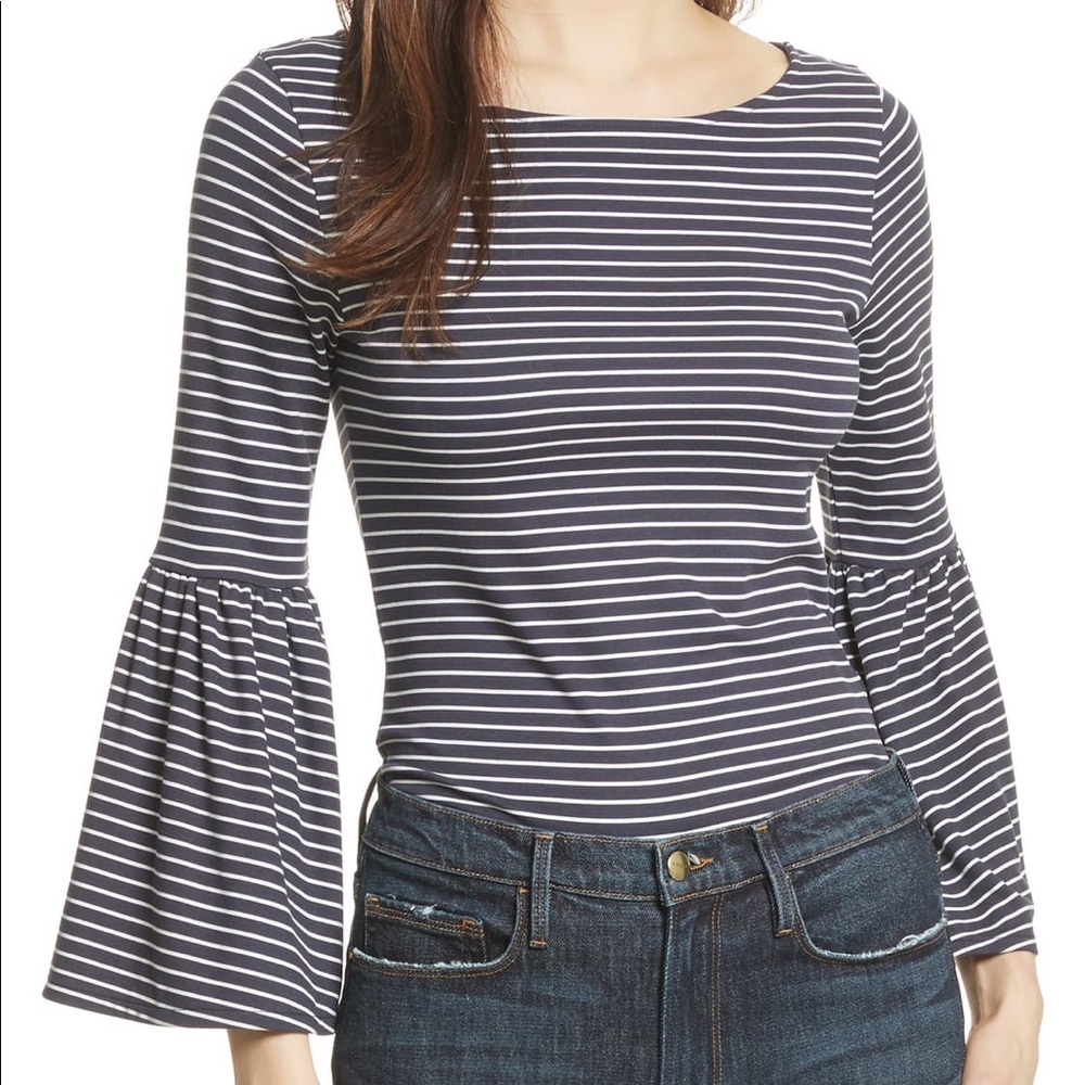 ✨NWT✨ FRAME stripe bell sleeve top